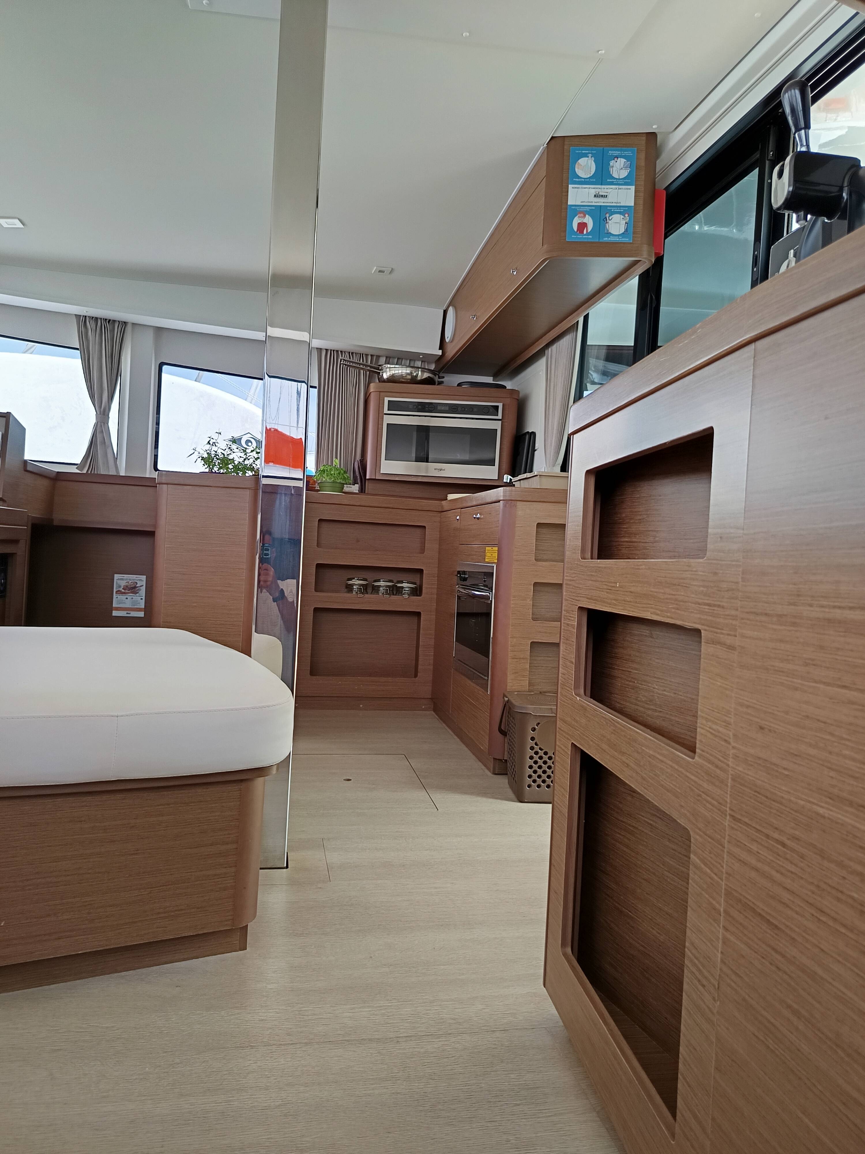 Lagoon 42 Waterworld