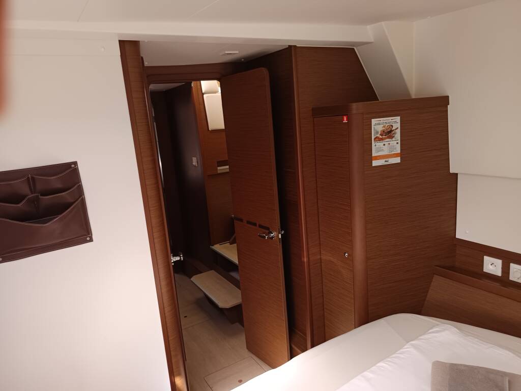 Lagoon 42 Waterworld