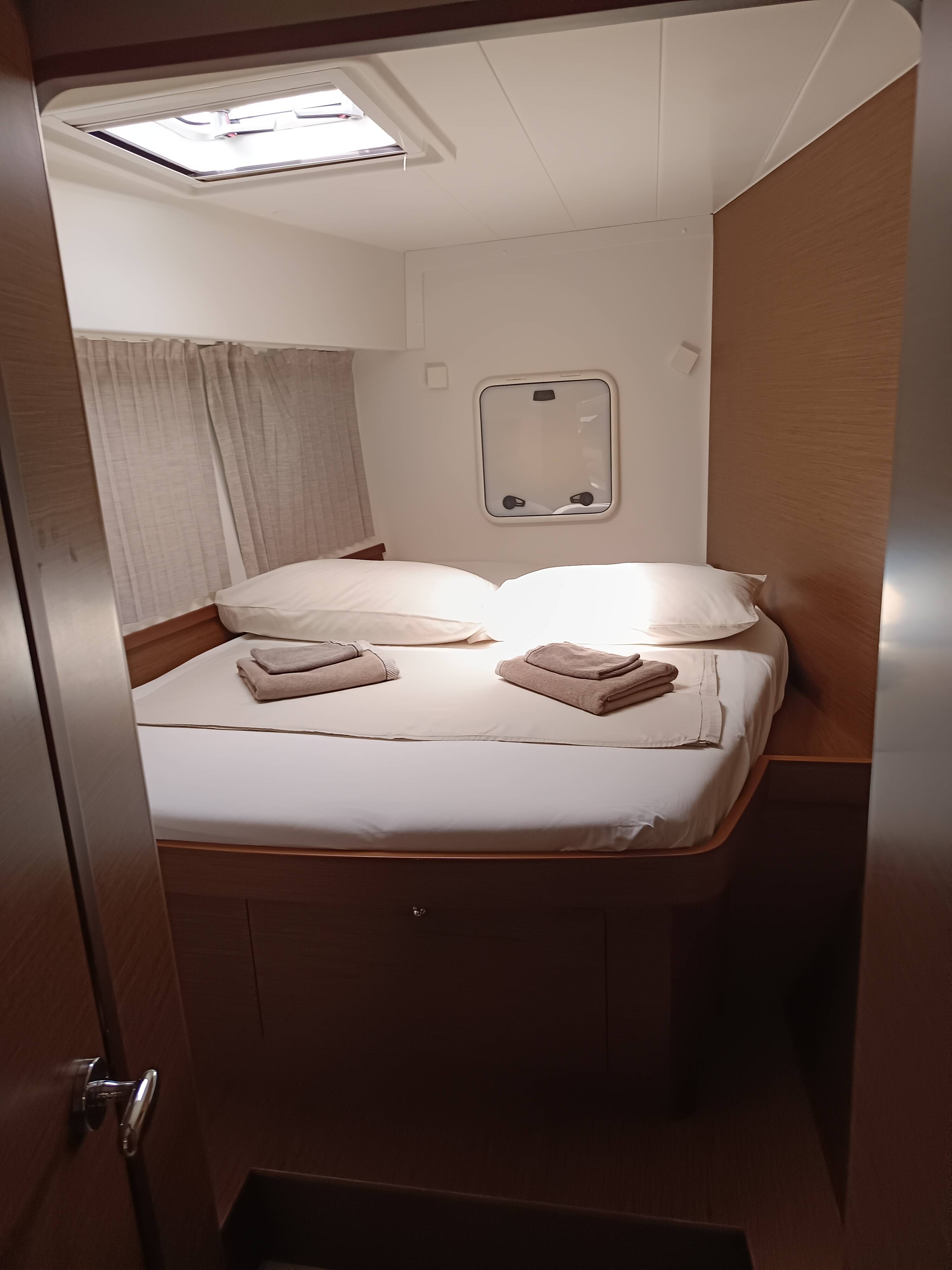 Lagoon 42 Waterworld