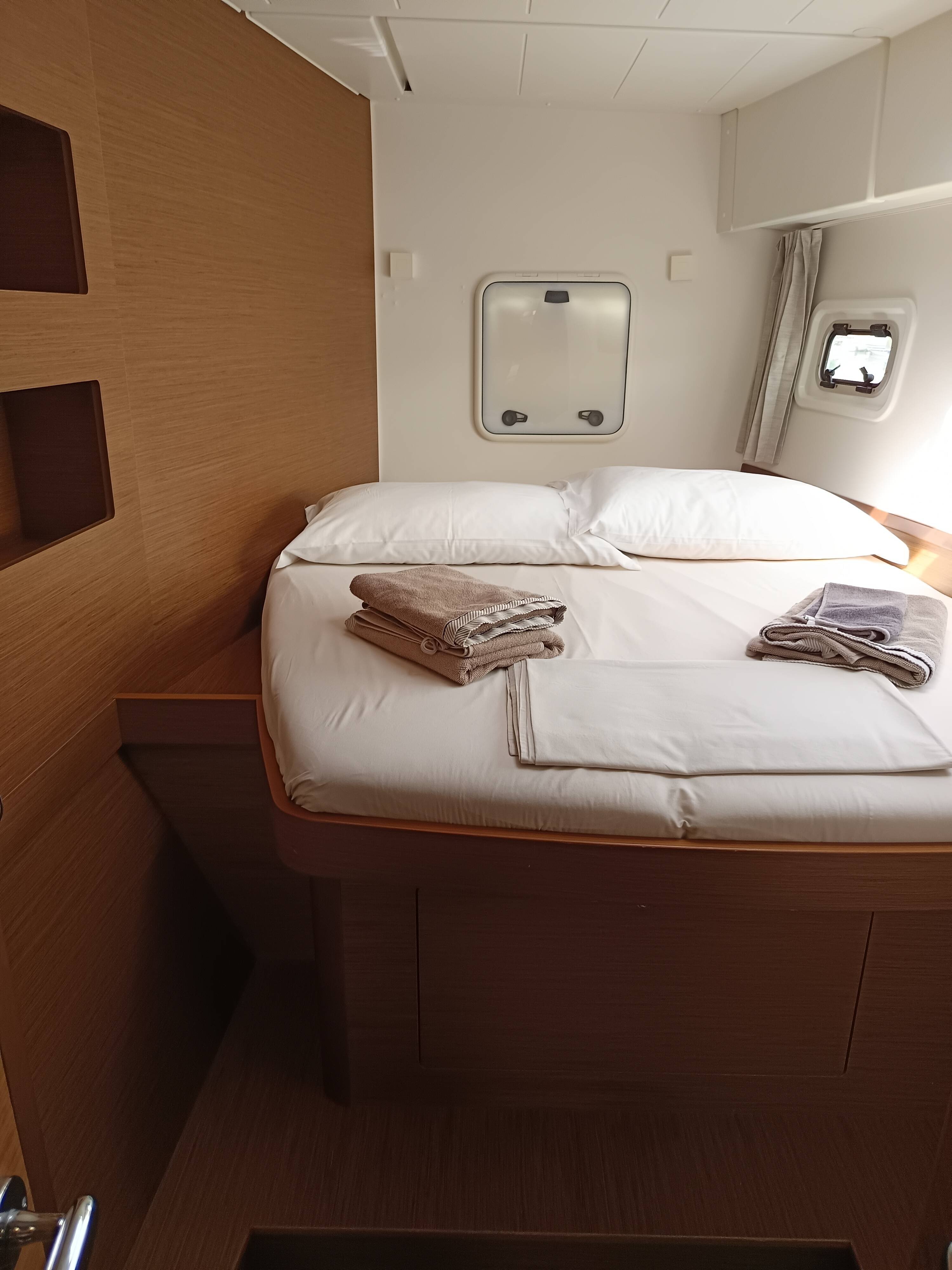 Lagoon 42 Waterworld