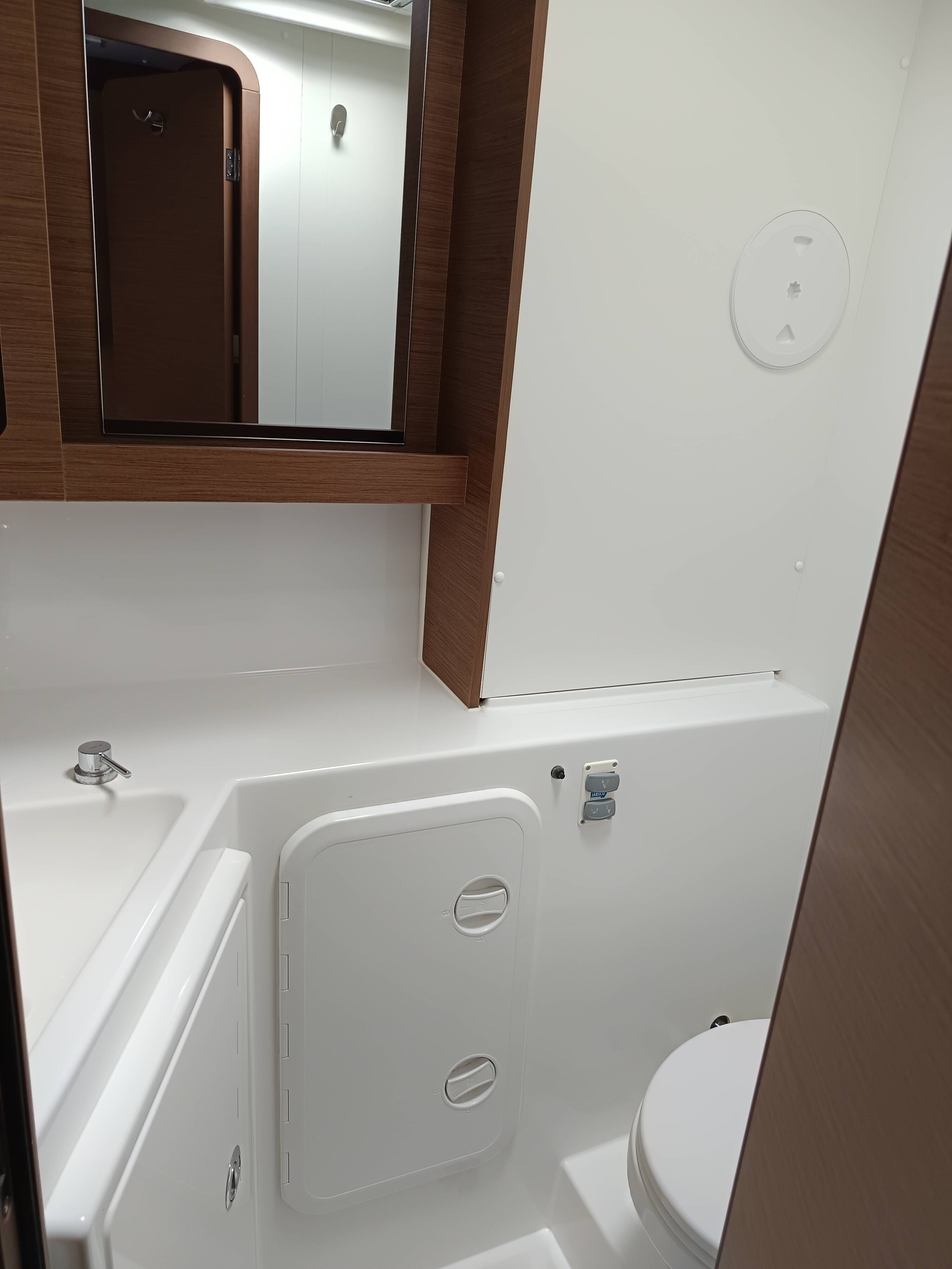 Lagoon 42 Waterworld