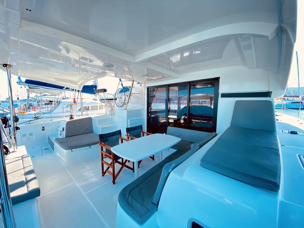 Lagoon 42 Katerina (Pax 12)