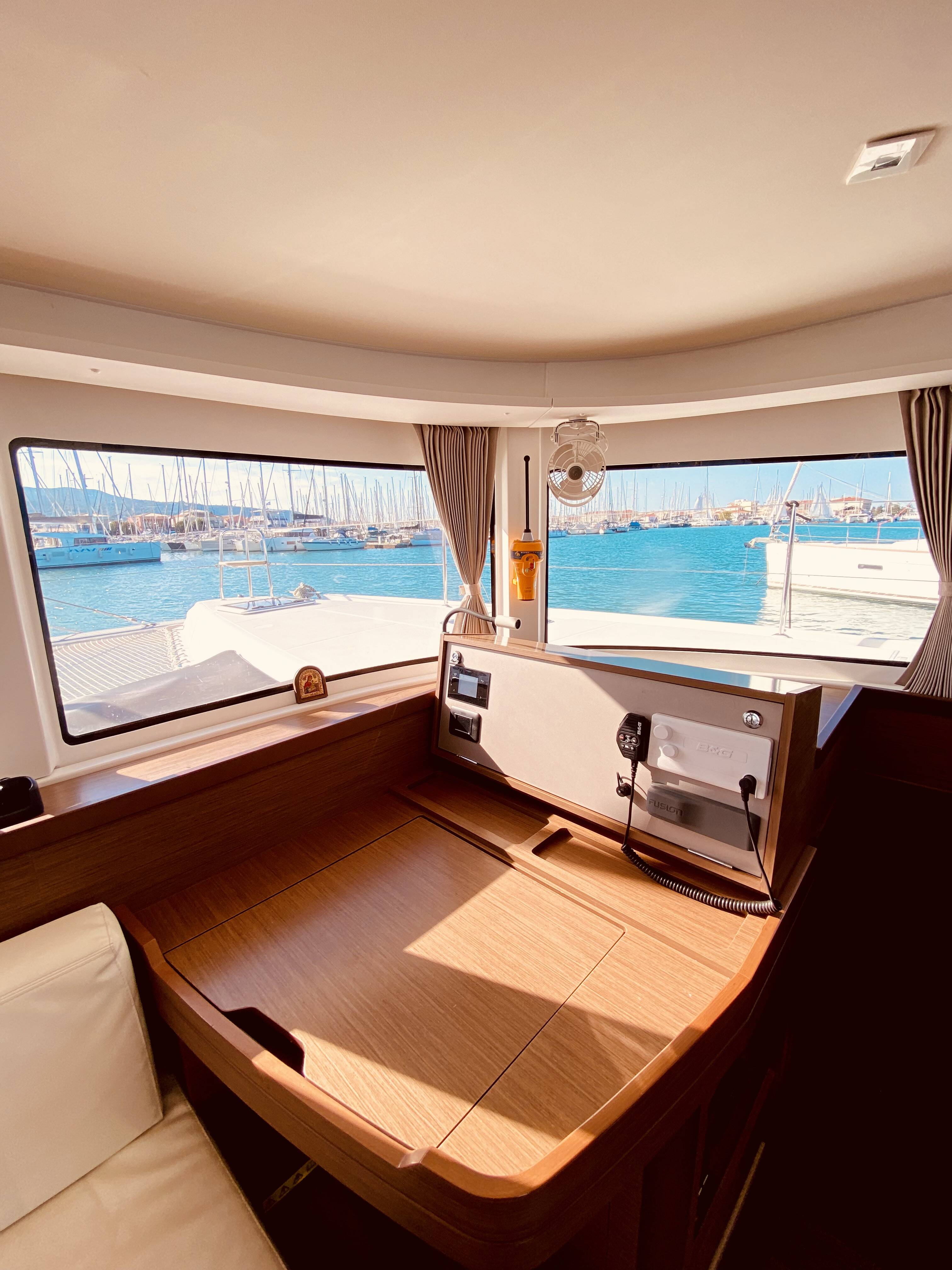 Lagoon 42 Katerina (Pax 12)