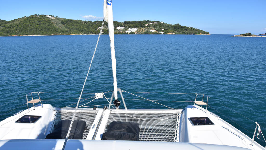 Lagoon 42  ANTEL AC,Gen,W.maker