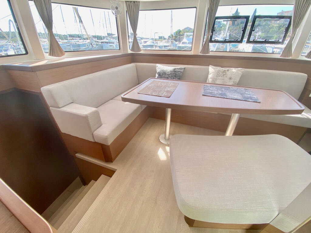 Lagoon 42 GRAND DELUXE II