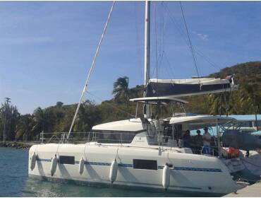 Lagoon 42 • Tigra