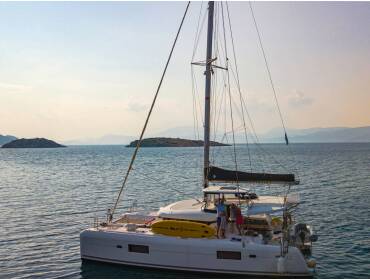 Lagoon 42 • Chamotte