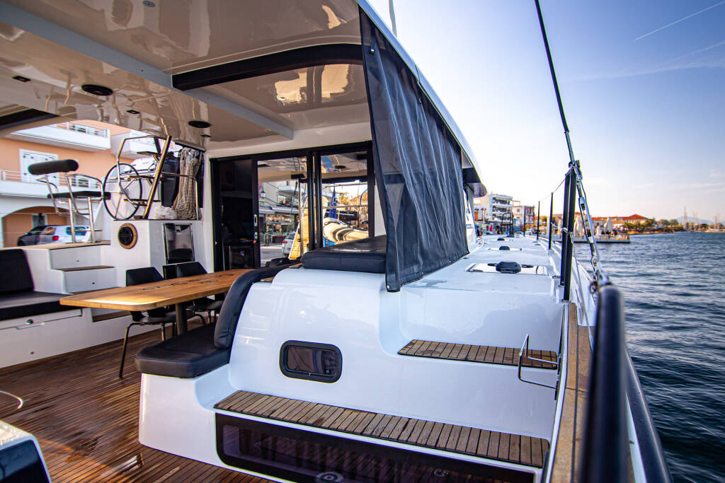 Lagoon 42 Casta Diva VIP-equipped