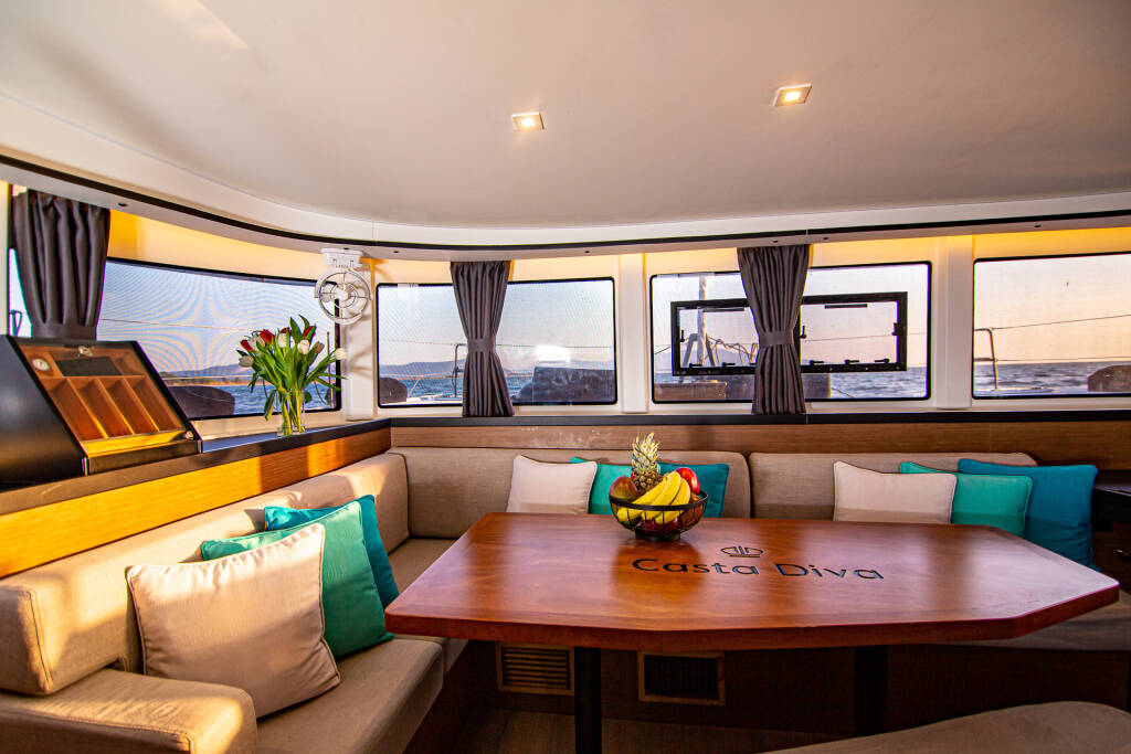 Lagoon 42 Casta Diva VIP-equipped