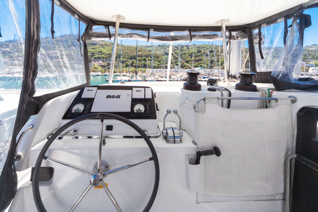 Lagoon 42 SHARANDA