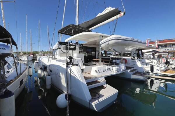 Lagoon 42 • Sail la Vie