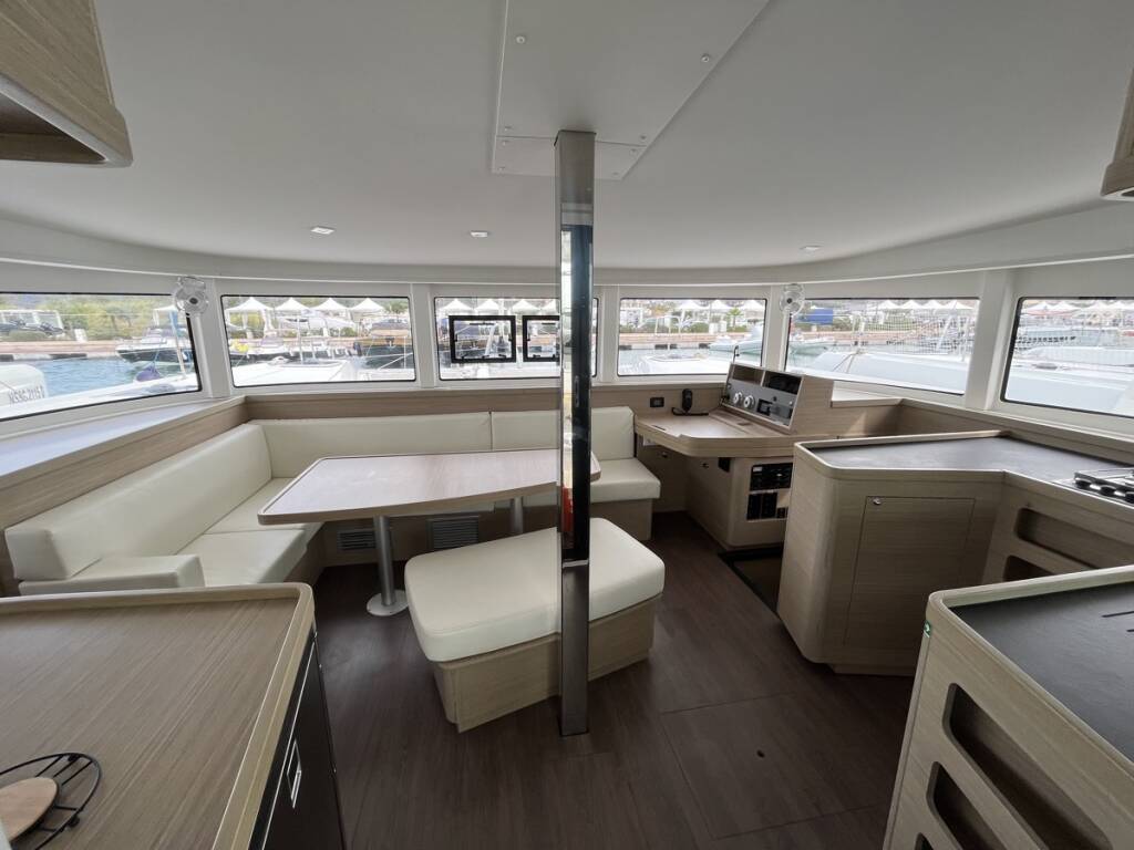 Lagoon 42 Amlad