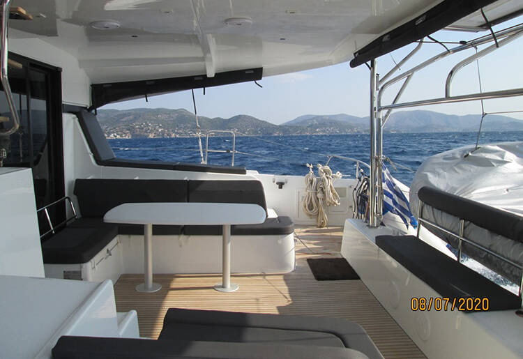 Lagoon 42 Aria