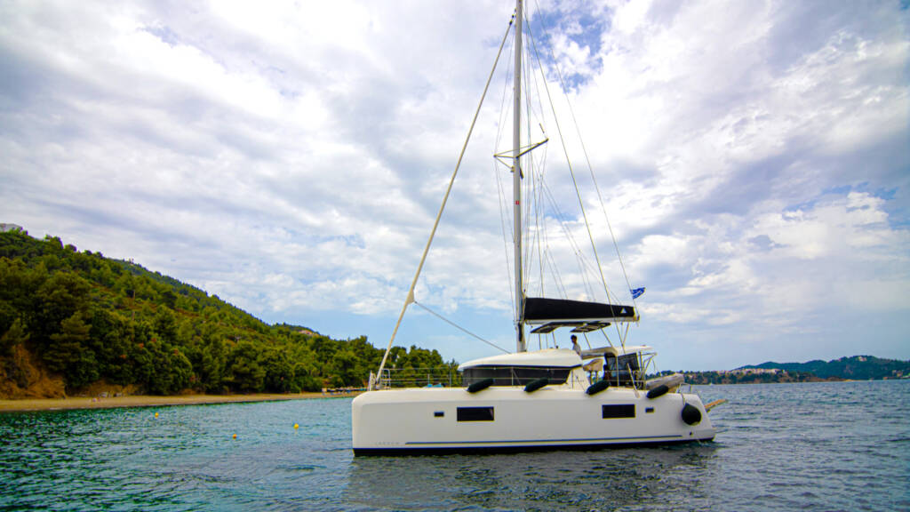 Lagoon 42  ZAKI
