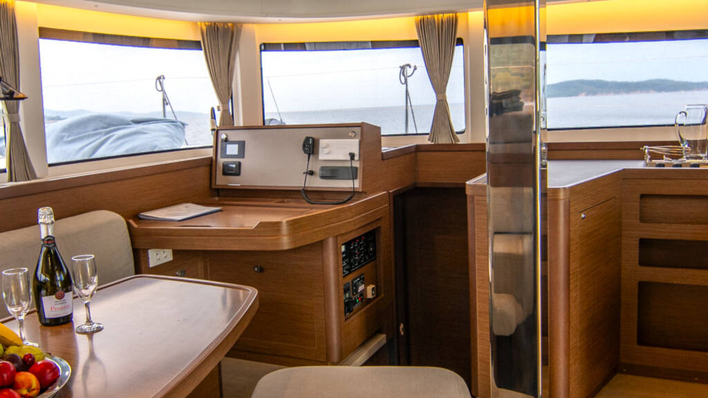Lagoon 42  ZAKI