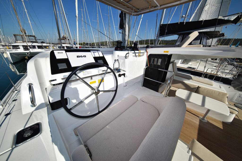 Lagoon 42 CUZAMEN