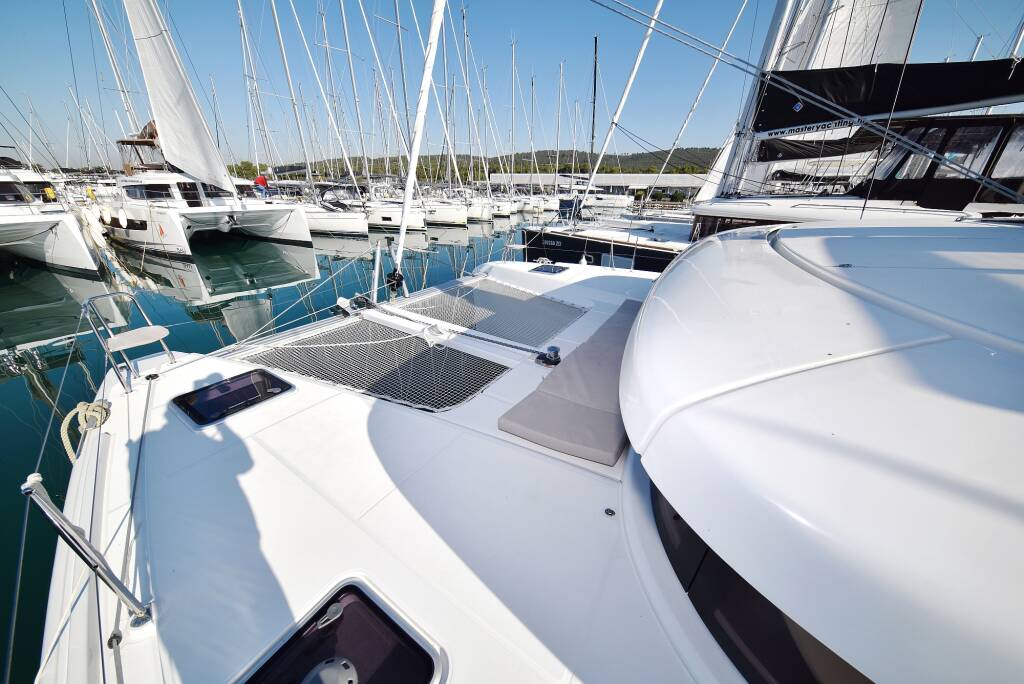 Lagoon 42 CUZAMEN