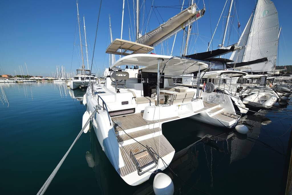 Lagoon 42 CUZAMEN