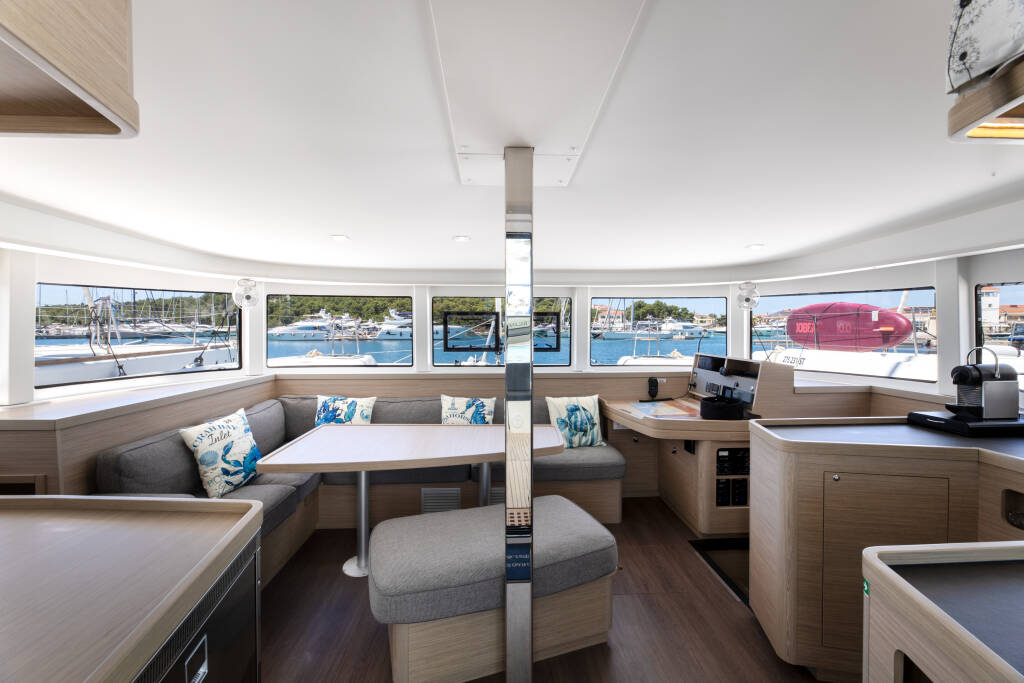 Lagoon 42 BALANCE 5