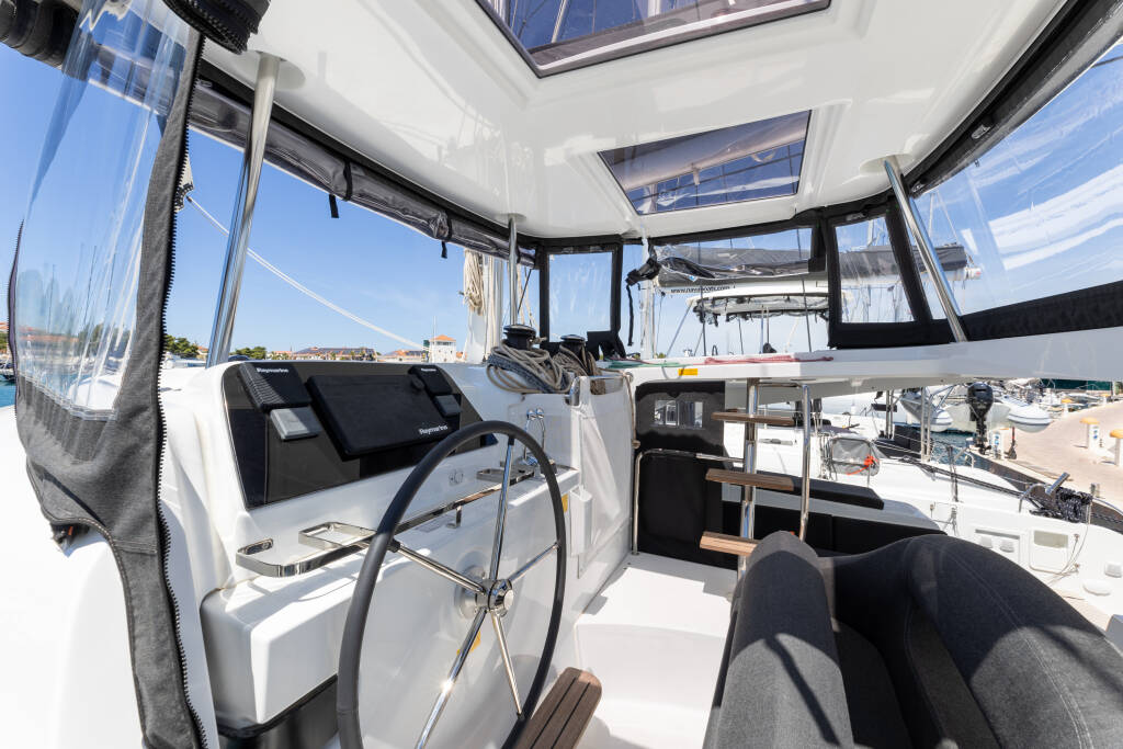 Lagoon 42 BALANCE 5
