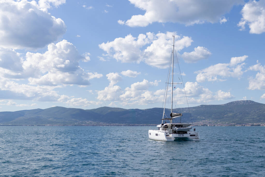 Lagoon 42 AVENTUS