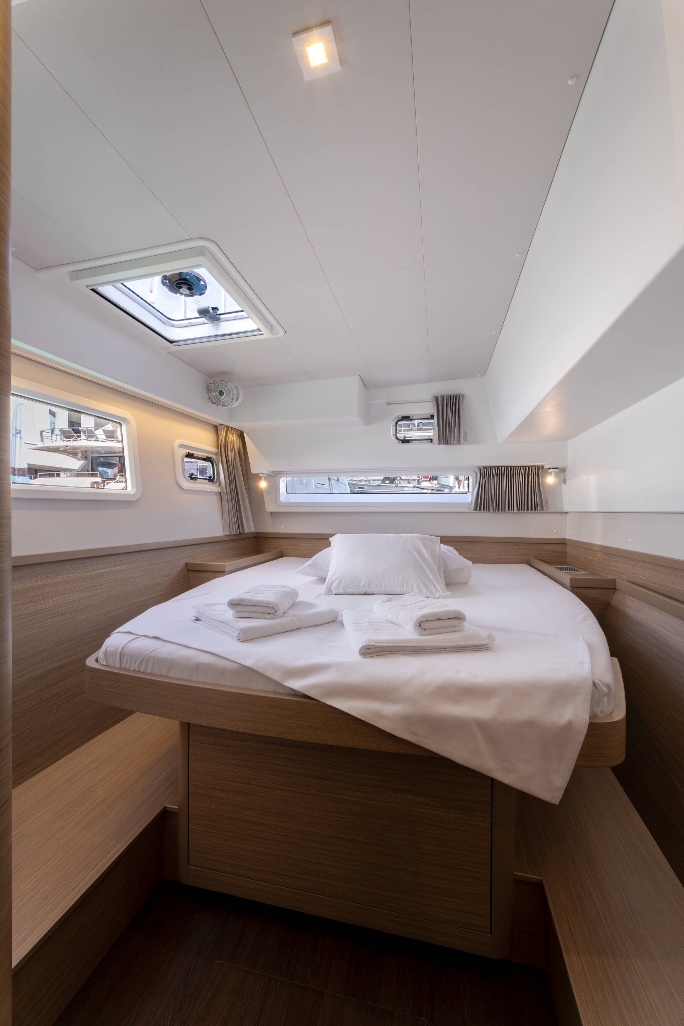 Lagoon 42 AVENTUS