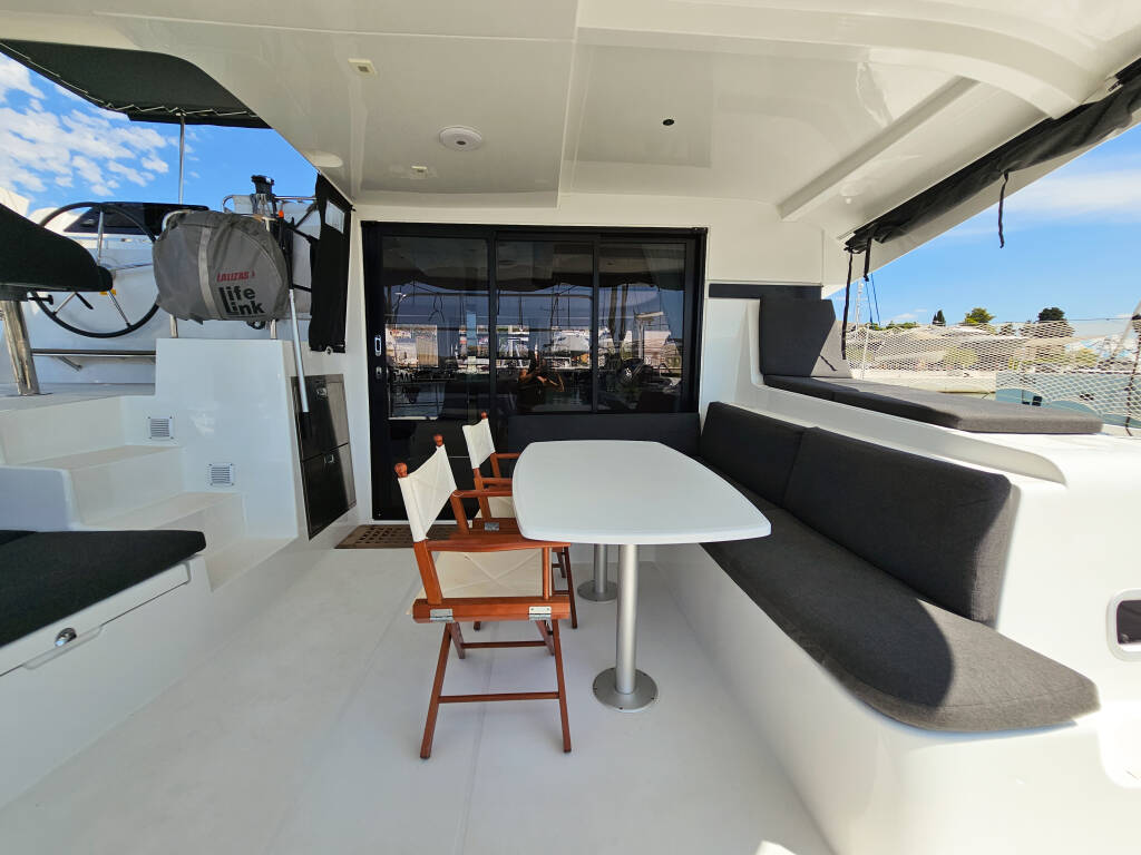 Lagoon 42 NERA