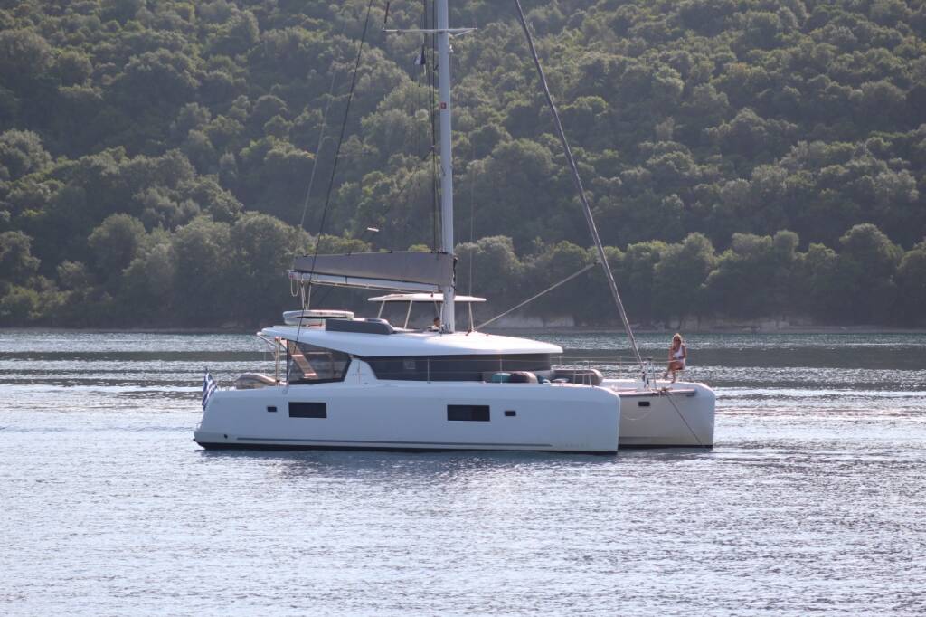 Lagoon 42 JOY