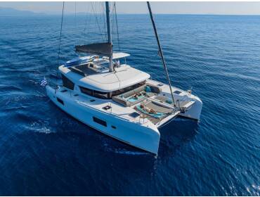 Lagoon 42 • JOY