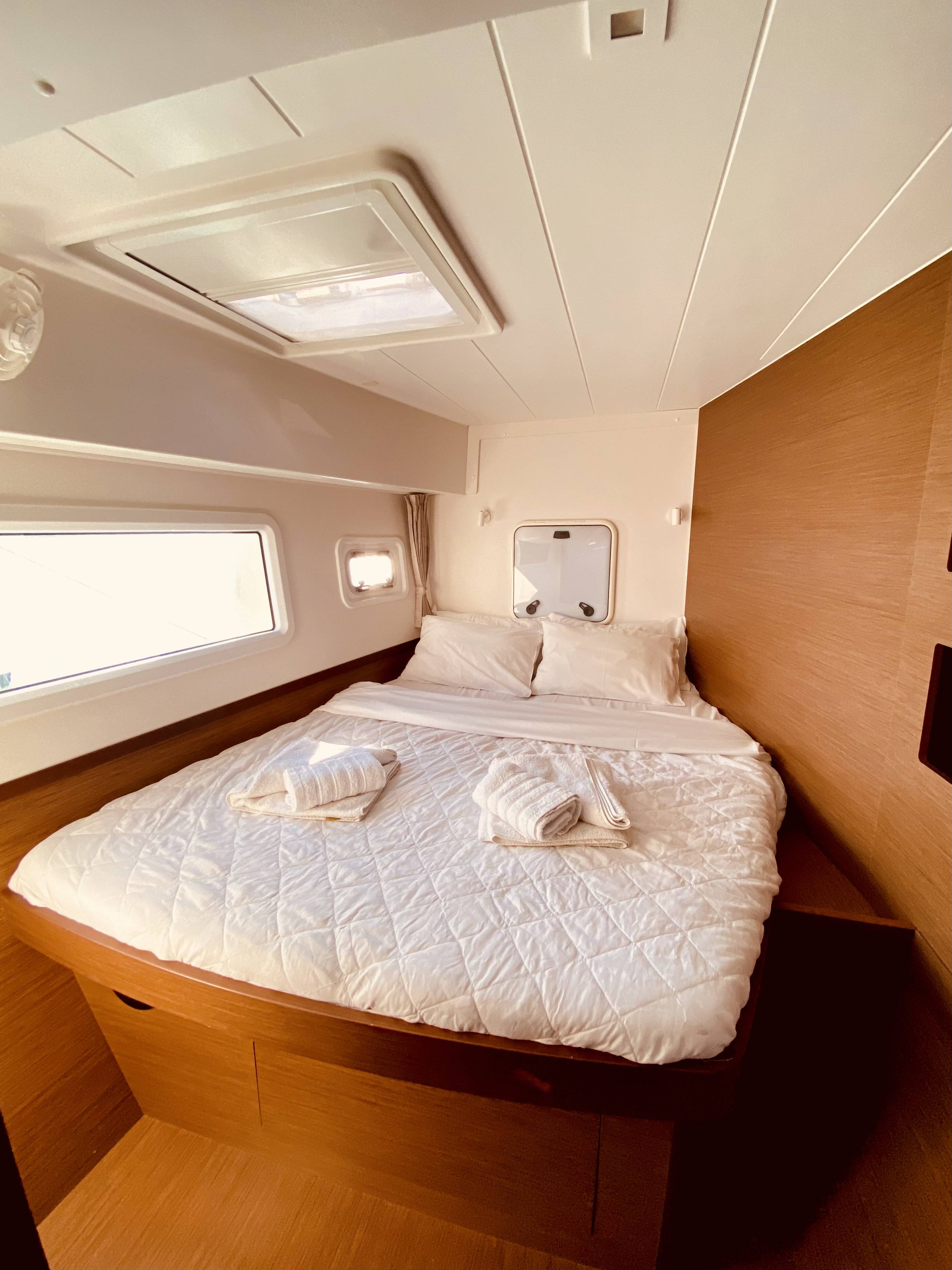Lagoon 42 Maresol (Pax 12) 