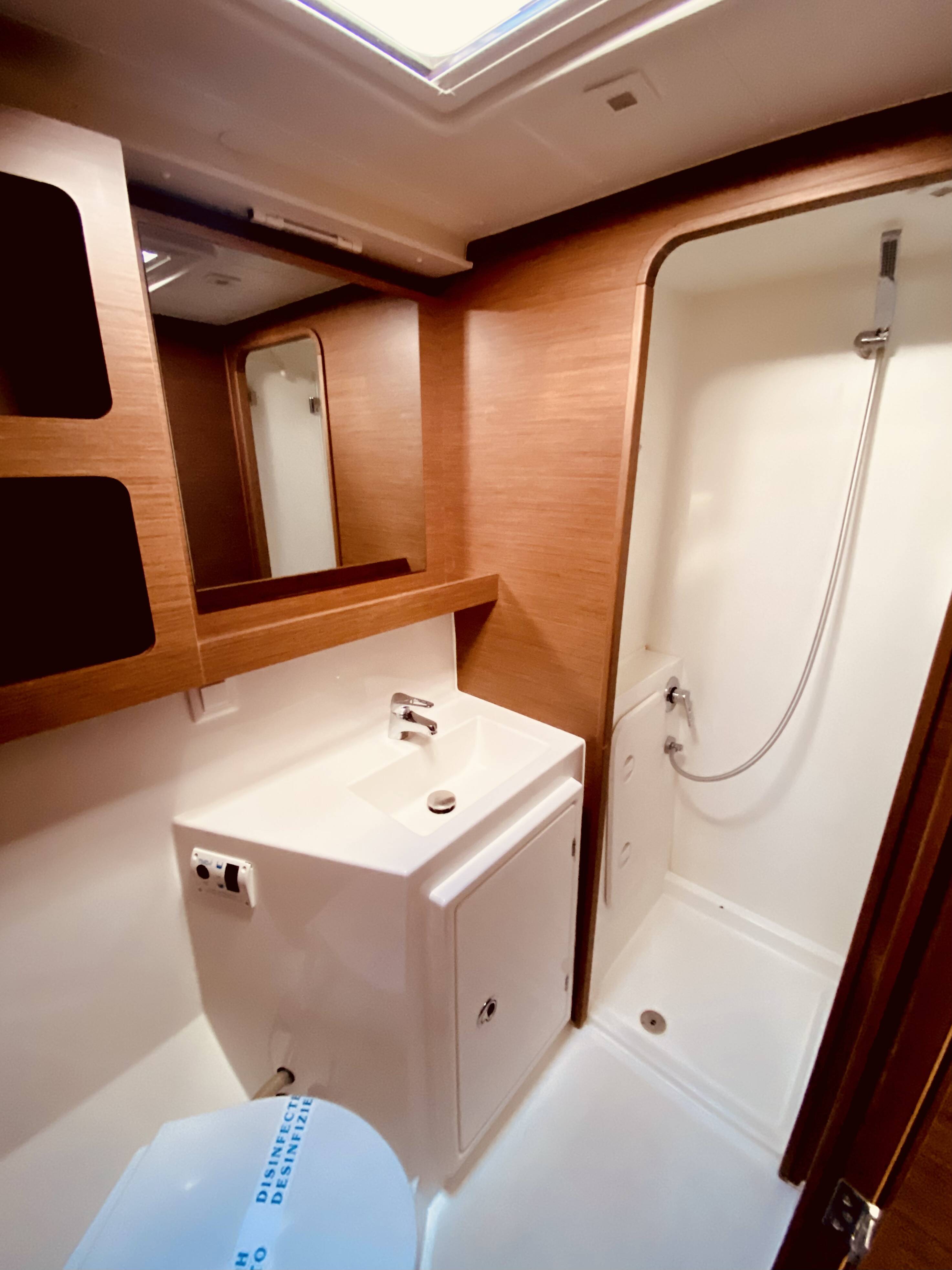 Lagoon 42 Maresol (Pax 12) 