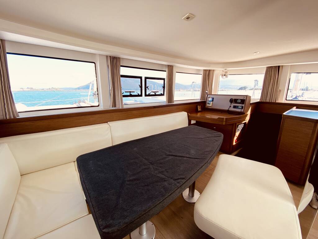 Lagoon 42 Maresol (Pax 12) 