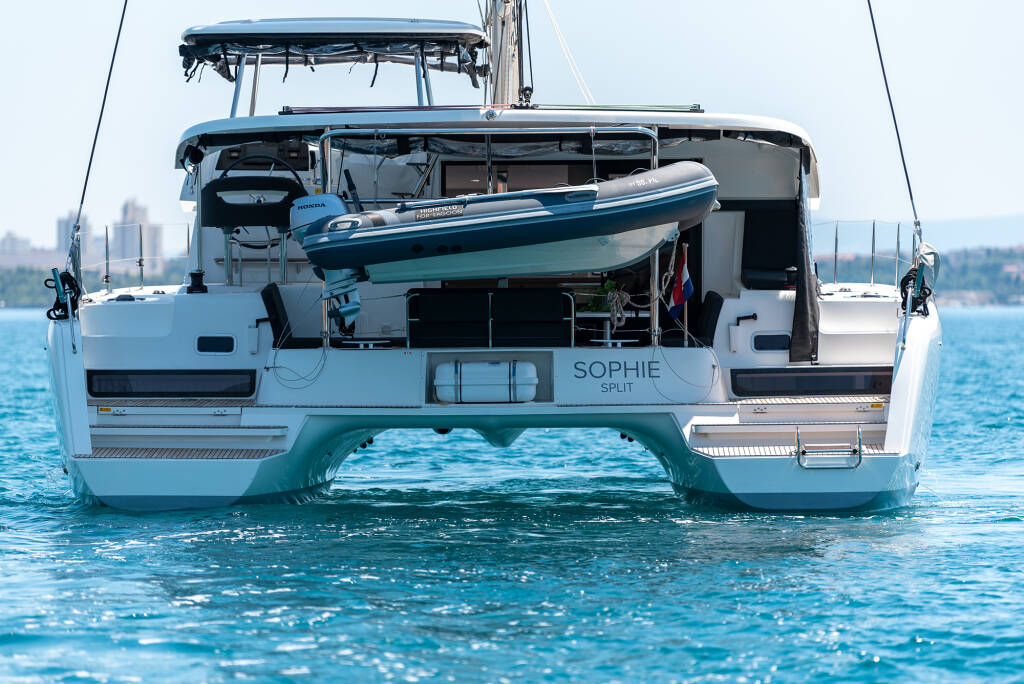 Lagoon 42  SOPHIE