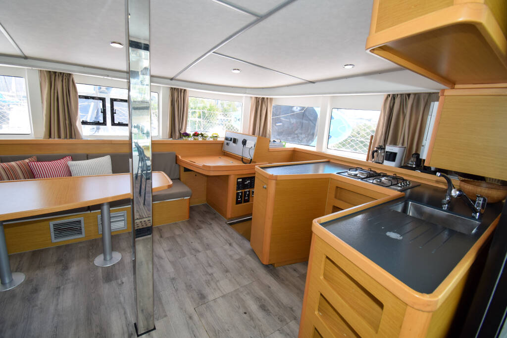 Lagoon 42 Bige