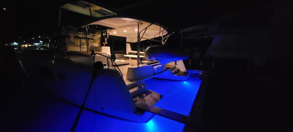 Lagoon 42 Best Love