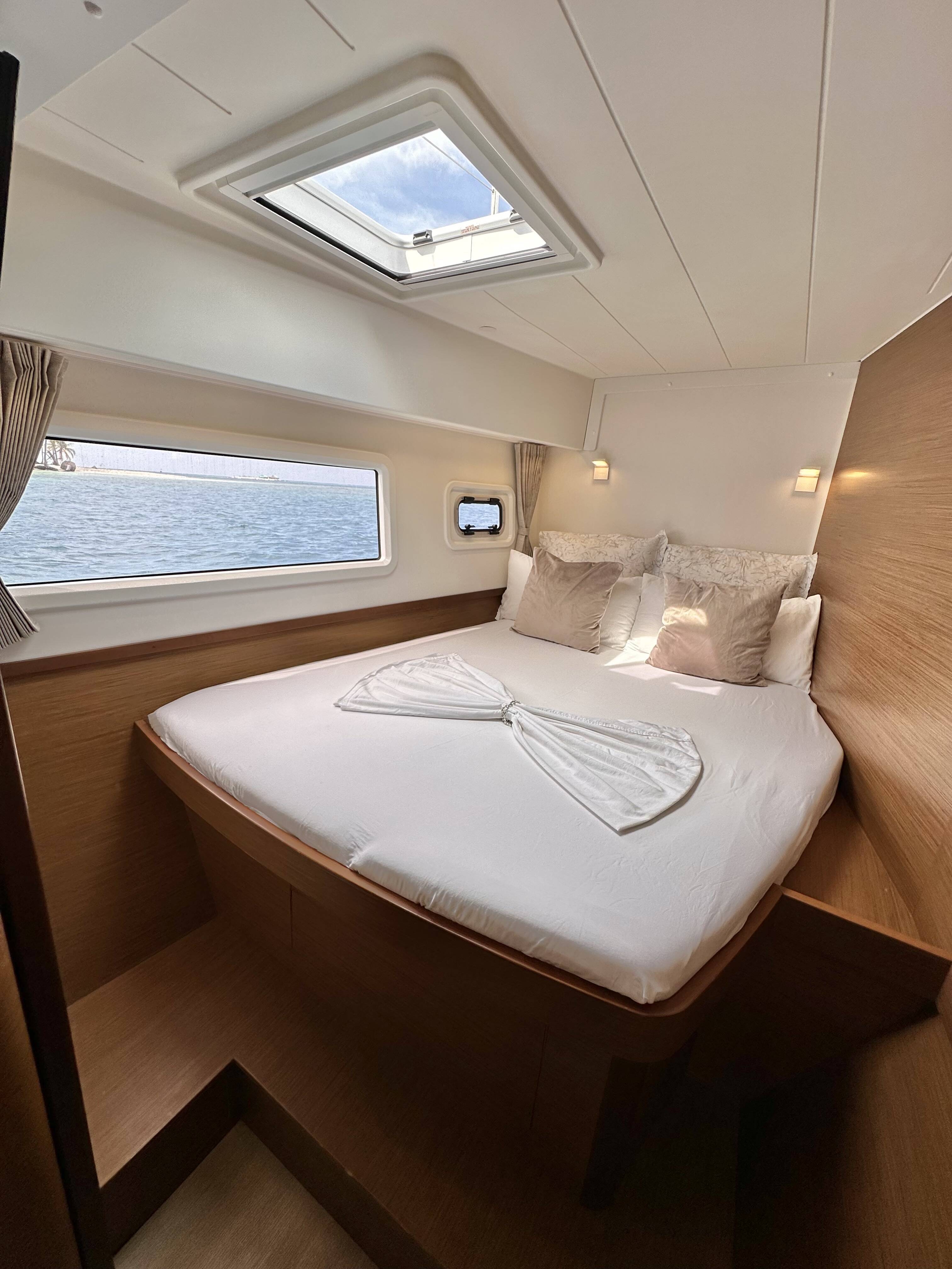 Lagoon 42  Tango