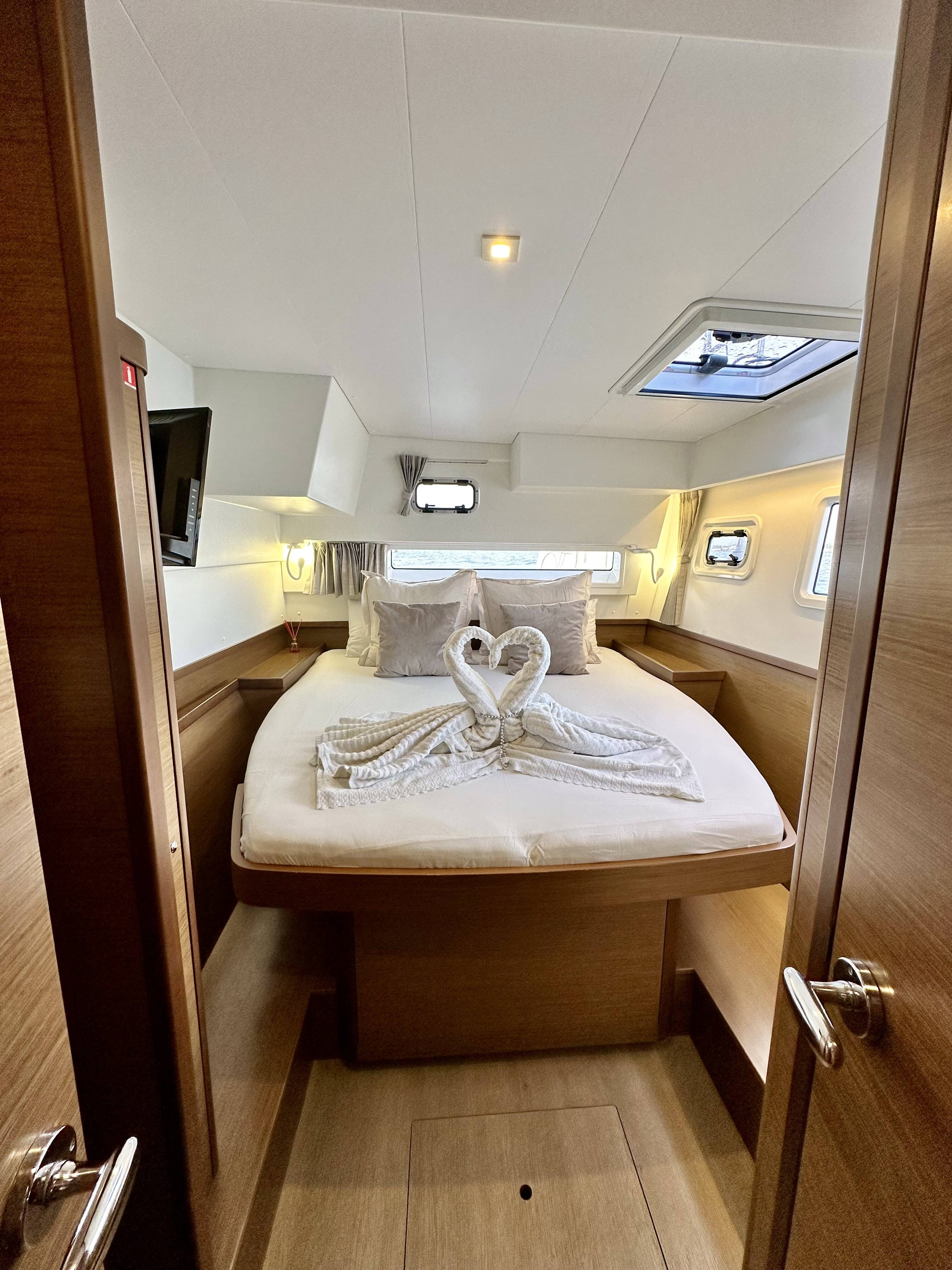 Lagoon 42  Tango