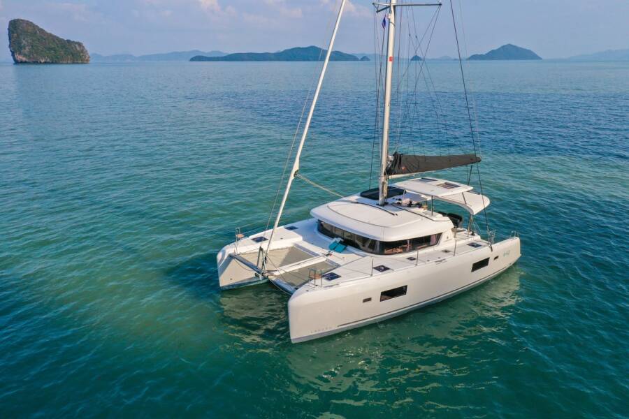 Lagoon 42 • Lizzy II