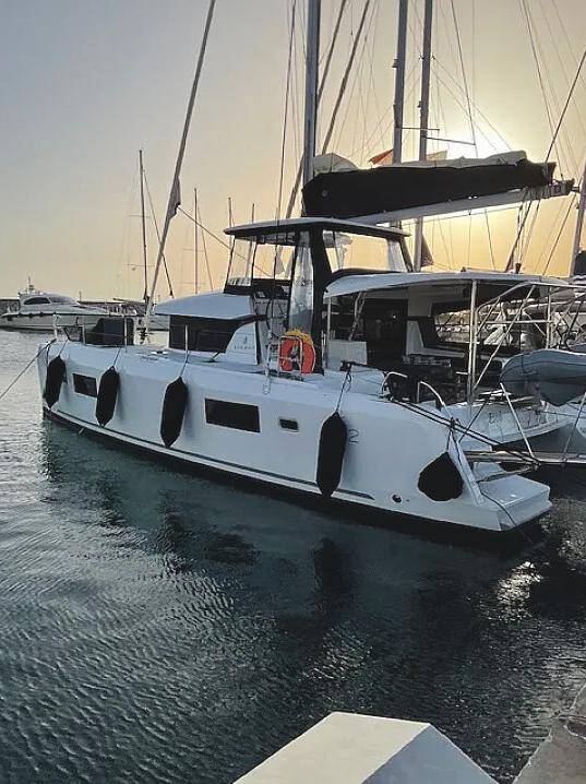 Lagoon 42 BOB