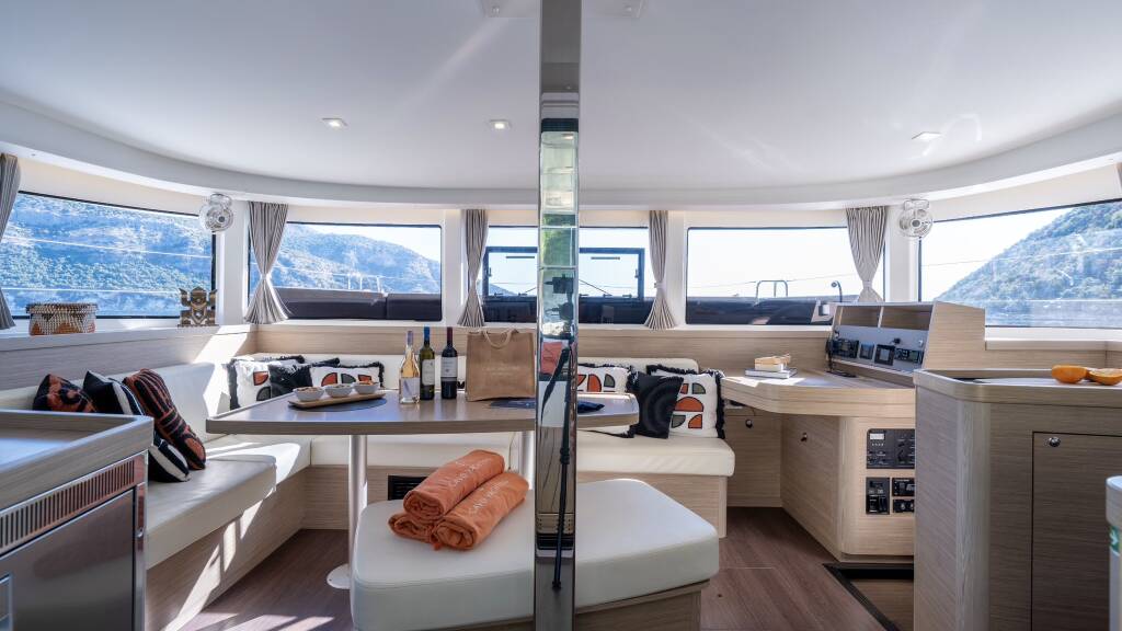 Lagoon 42 INCA