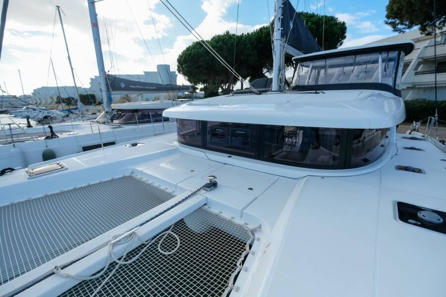 Lagoon 42 White Chadal