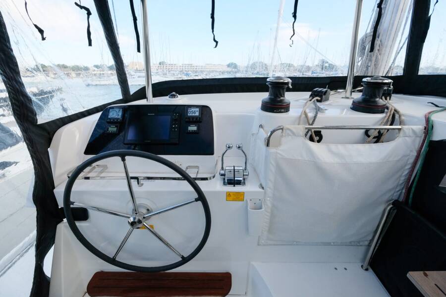 Lagoon 42 White Chadal