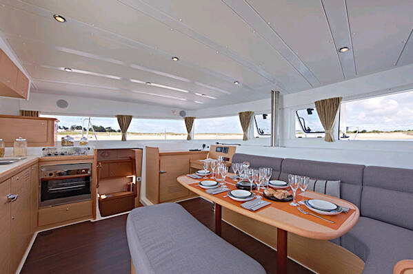 Lagoon 42 ECONOMY