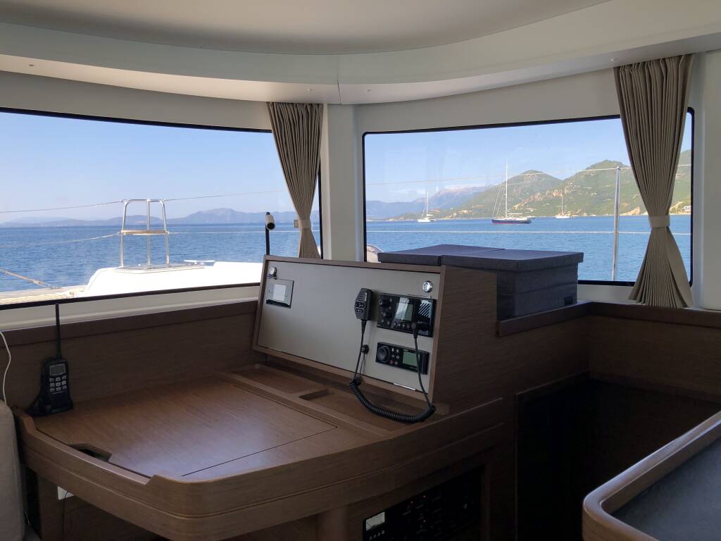 Lagoon 42 Loki