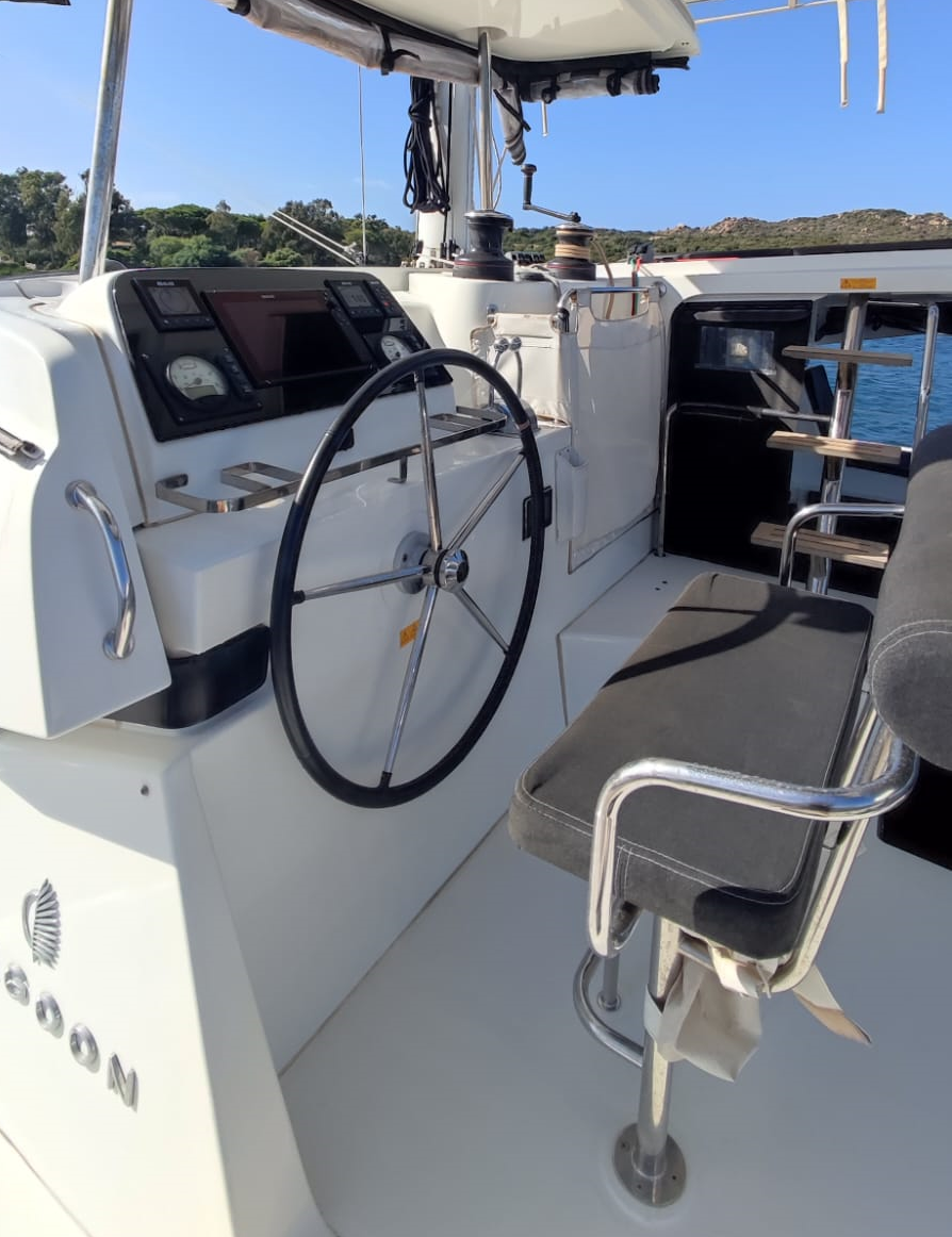 Lagoon 42 Loki