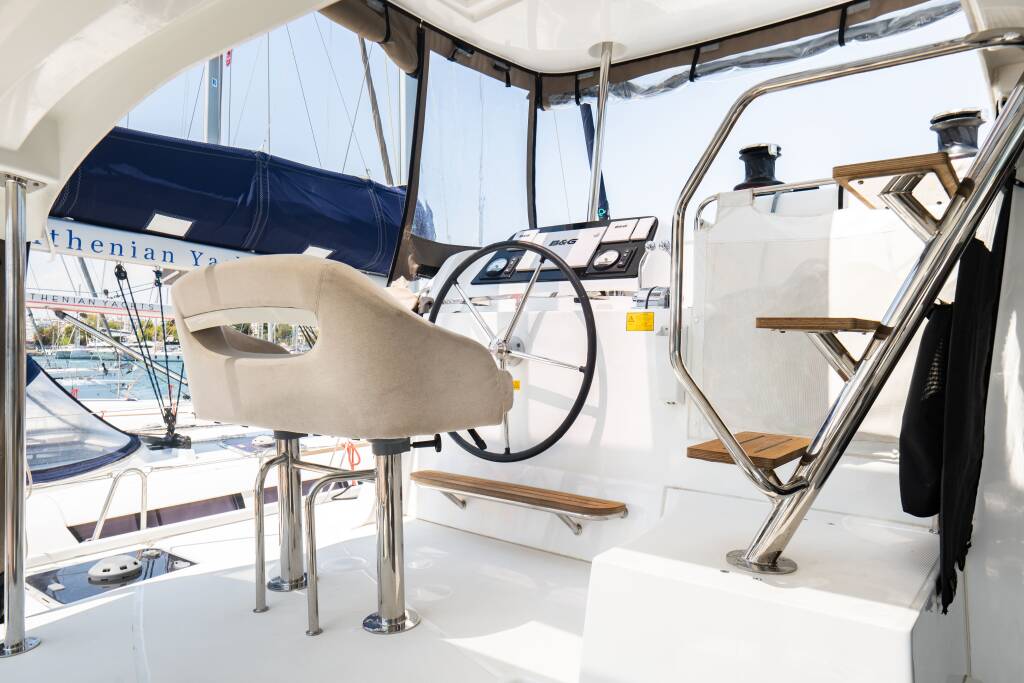 Lagoon 42  ANEMI