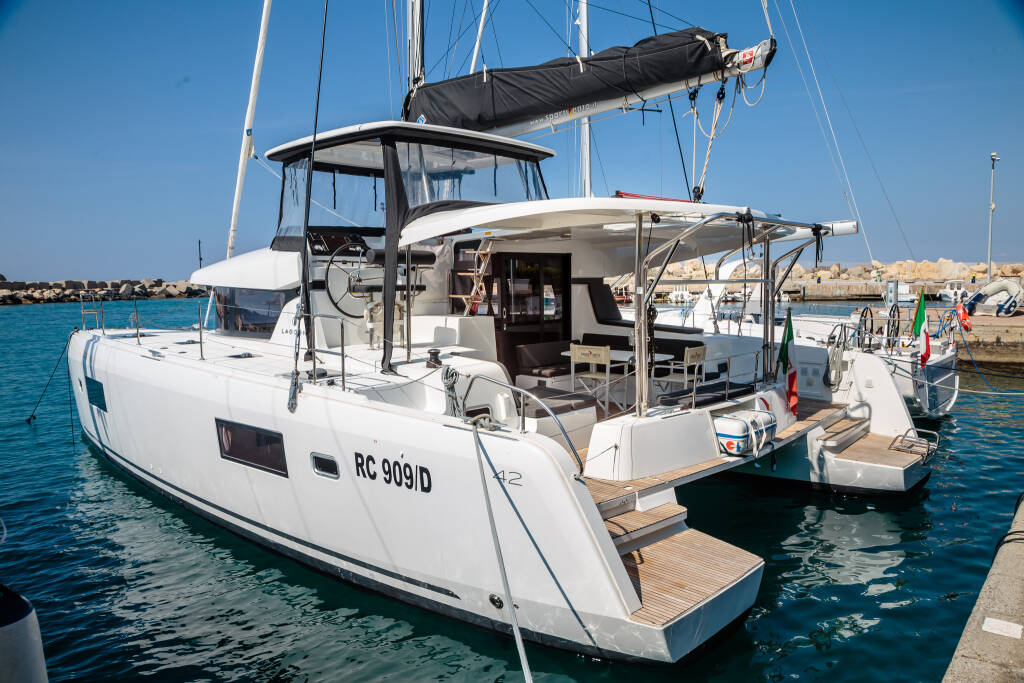 Lagoon 42 La Fenice - Standard line