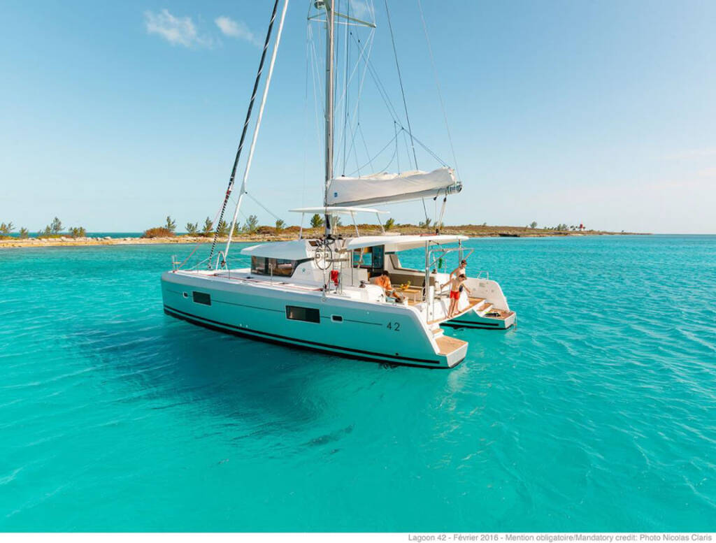 Lagoon 42 ATHINA (Αir condition, generator, water maker, 1 SUP free of charge)