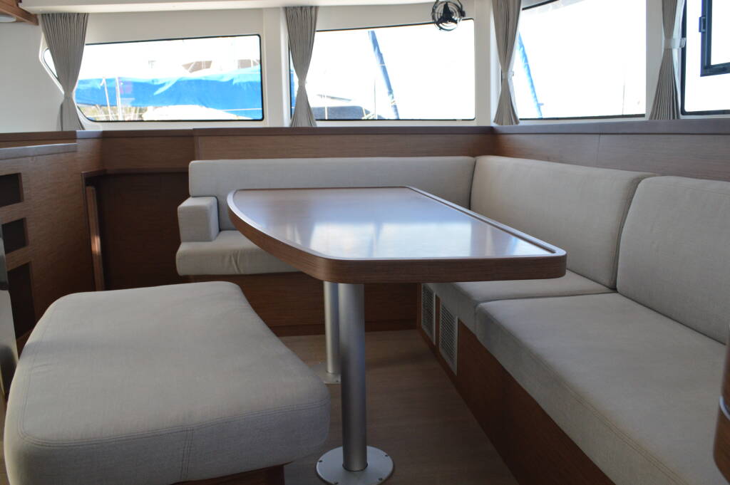 Lagoon 42 FANTASEA (generator, air condition, 1 SUP free of charge)