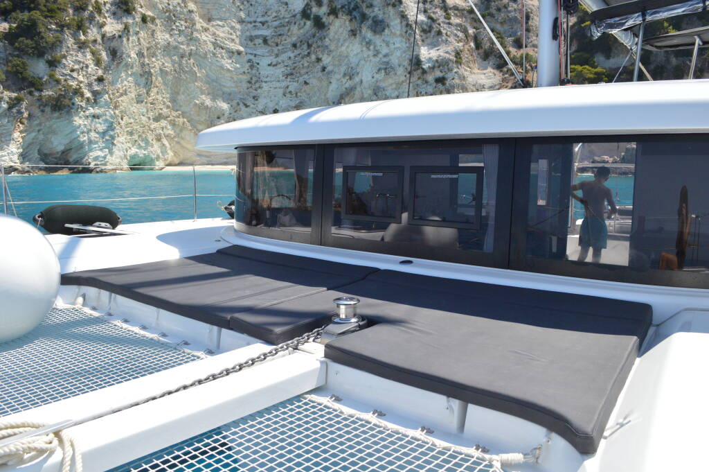 Lagoon 42 FANTASEA (generator, air condition, 1 SUP free of charge)